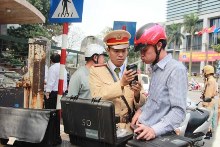 Kinhtedothi.vn - Vấn nạn lạm dụng rượu, bia: Phải mạnh tay xử lý